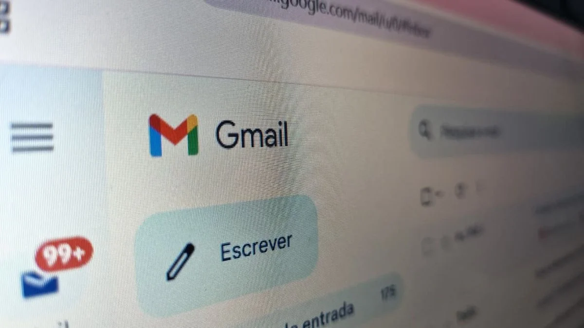 Gmail ganha resumos com IA do Gemini para otimizar triagem de e-mails